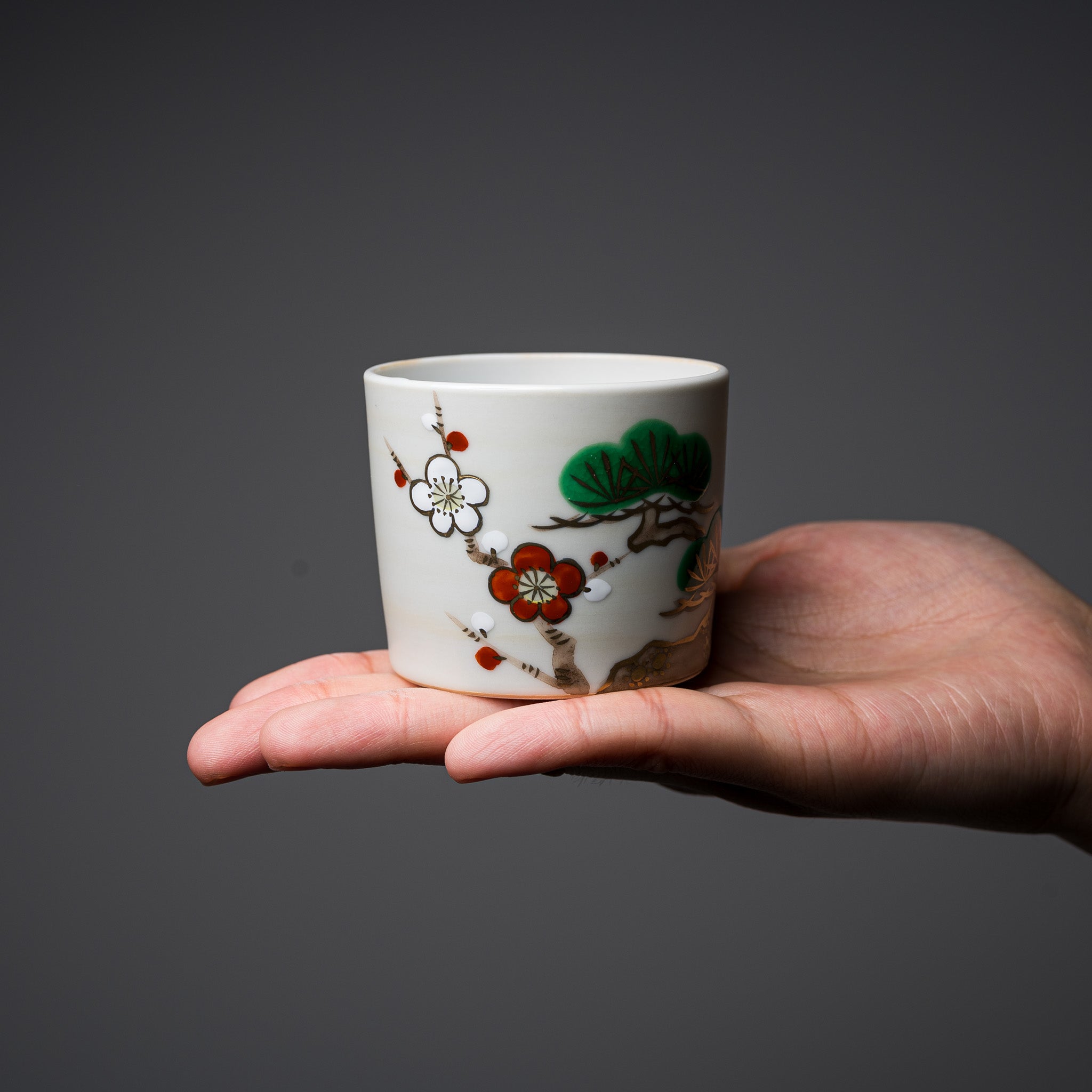 Kyo Kiyomizu Ware Hand made Sake Cup - Kinsai Shochikubai  / 京焼・清水焼き
