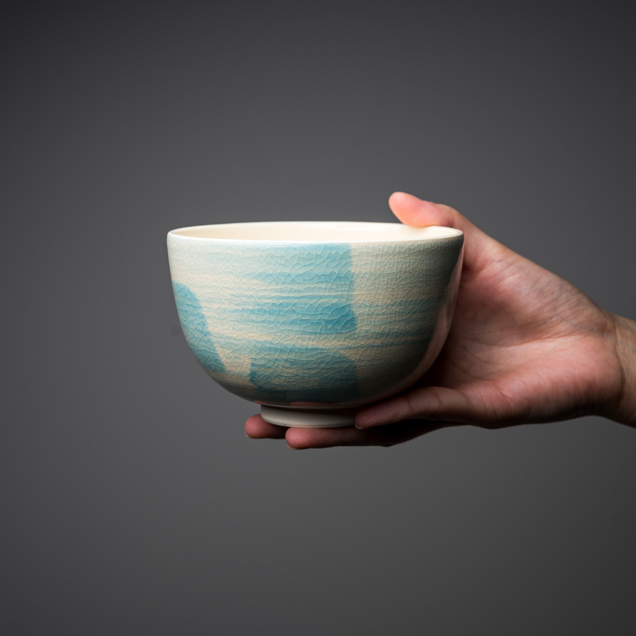 Kyo Kiyomizu Ware Handmade Matcha Bowl - Blue hakeme / 京焼・清水焼き 抹茶碗