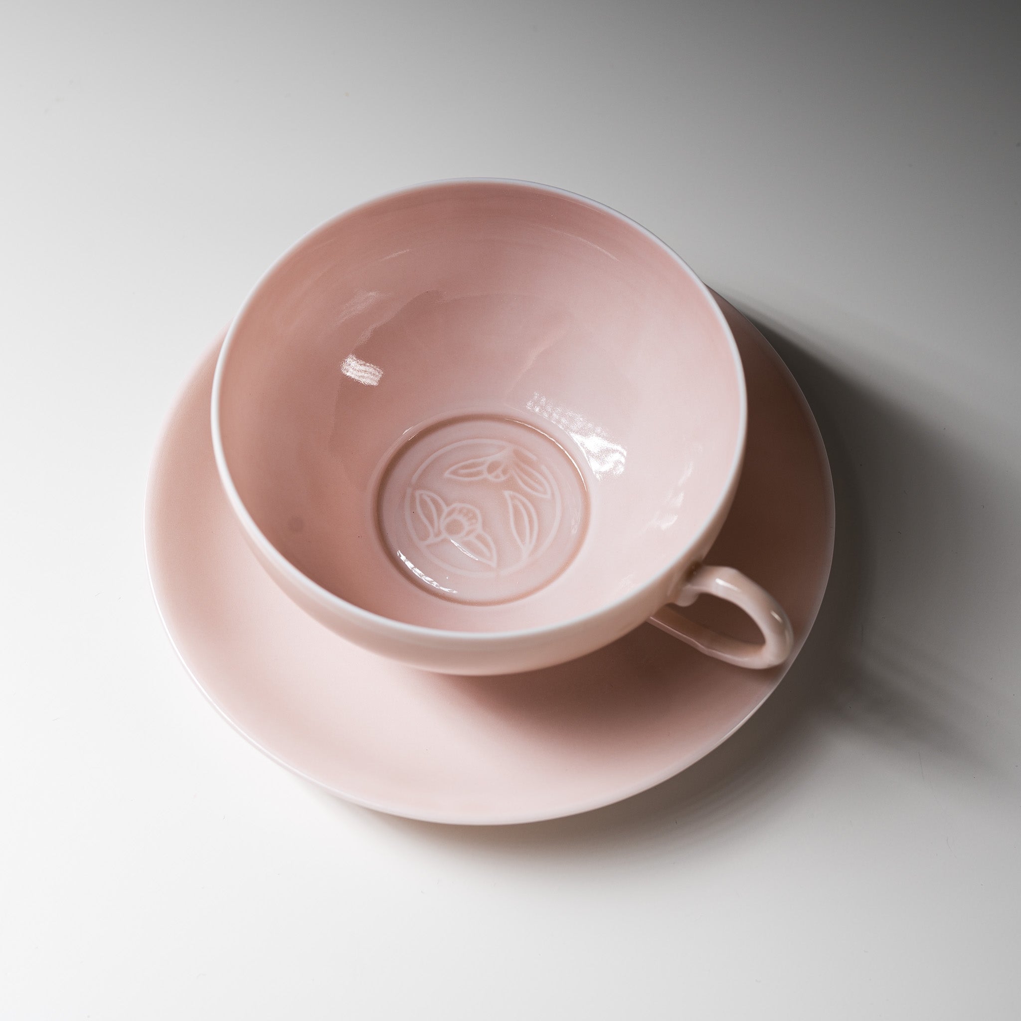 Kyo Kiyomizu Ware Hand made Cup & Saucer Set - Salmon Pink / 京焼・清水焼き