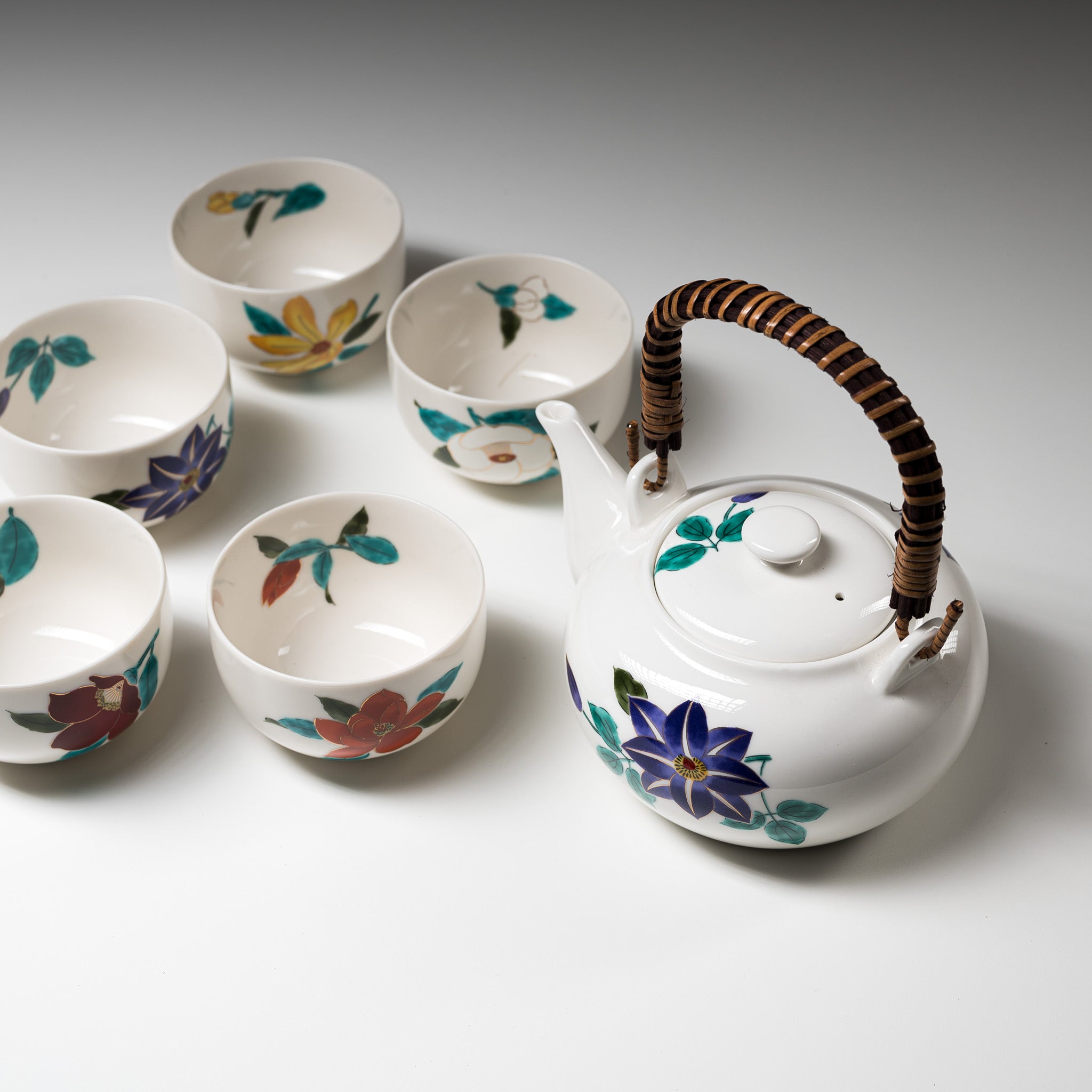 Japanese Flowers Tea Set - 550ml / 茶器 日本の花々
