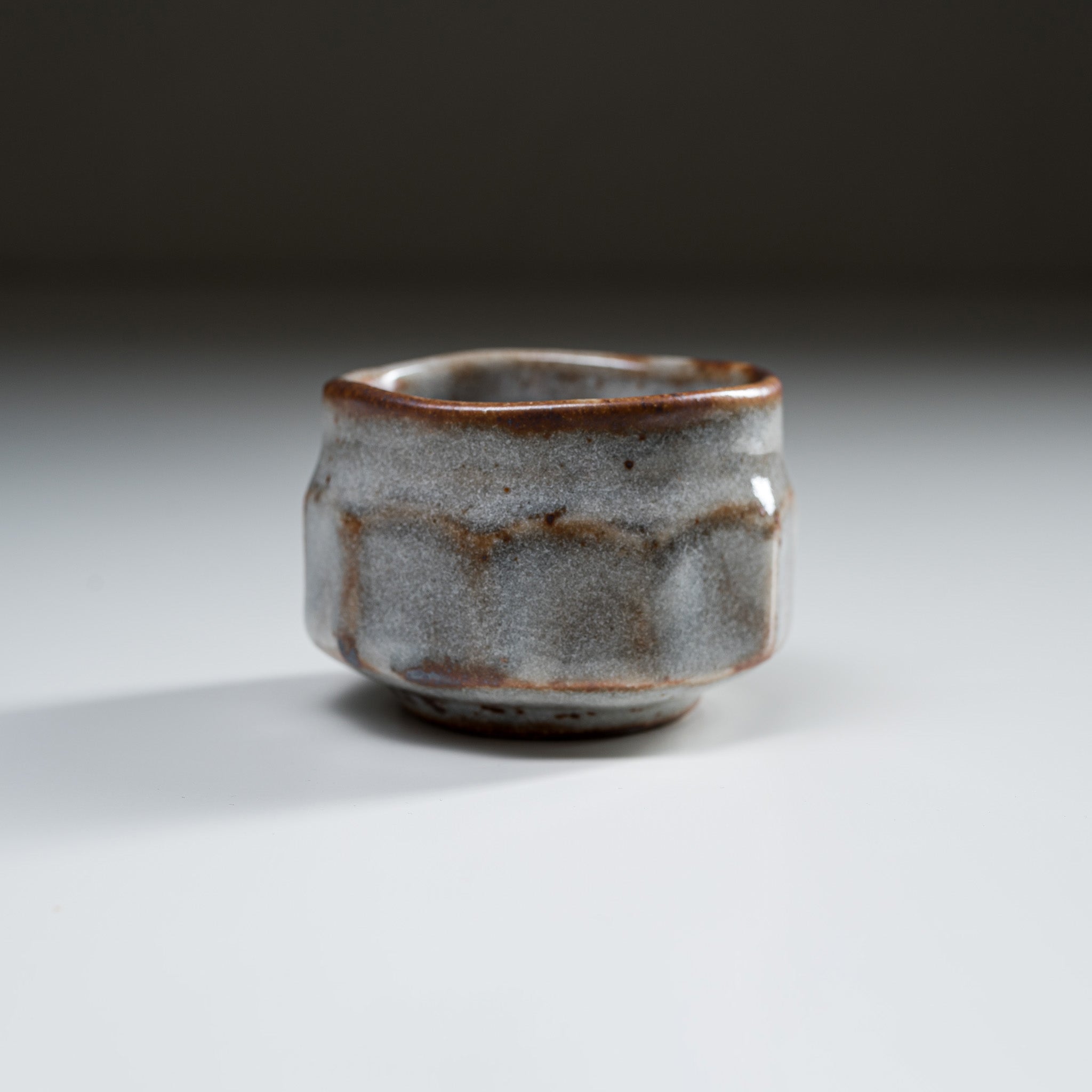 Mino ware Pottery Sake Cup / Teacup - Shinogami / 美濃焼き ぐい呑み