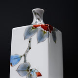Kutani Ware Hirano Yoshika Vase - Camellia / 九谷焼 花瓶