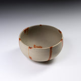 Bizen Pottery Matcha Bowl - White Hidasuki / 備前焼 抹茶碗