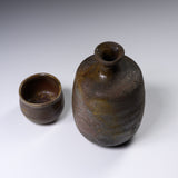 Bizen Pottery Sake Set with Wooden Box - Toho / 備前焼 陶峰窯