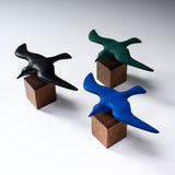 Chushin Kobo Ornament Seagull - L - Three Colour Options / 山形鋳物 カモメ