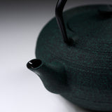 Chushin Kobo Yamagata Cast Iron Teapot - Hiratsubo 1.4 L - Green / 山形鋳物 急須