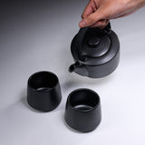En - 縁 - Dobbin Teapot 400 ml Gift Set - Teapot x1, Teacup x 2 - Black