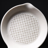 Ceramic Garlic Grater - White / ニンニクおろし