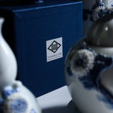 HIRADO KOHSYO DANEMON Kiln Mikawachi Ware Sake Cup / 平戸洸祥団右ヱ門窯 菊花飾盃