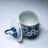 HIRADO KOHSYO DANEMON Kiln Mikawachi Ware Tea Cup with Lid / 平戸洸祥団右ヱ門窯 菊花飾湯呑み