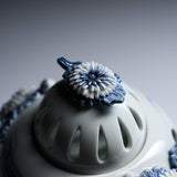 HIRADO KOHSYO DANEMON Kiln Mikawachi Ware Tea Leaf Aroma Burner / 平戸洸祥団右ヱ門窯 菊花飾茶香炉