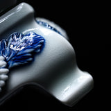 HIRADO KOHSYO DANEMON Kiln Mikawachi Ware Incense Burner / 平戸洸祥団右ヱ門窯 菊花飾香炉