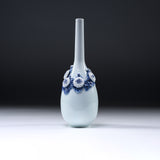 HIRADO KOHSYO DANEMON Kiln Mikawachi Ware Crane-Neck Vase / 平戸洸祥団右ヱ門窯 菊花飾染付鶴首花瓶