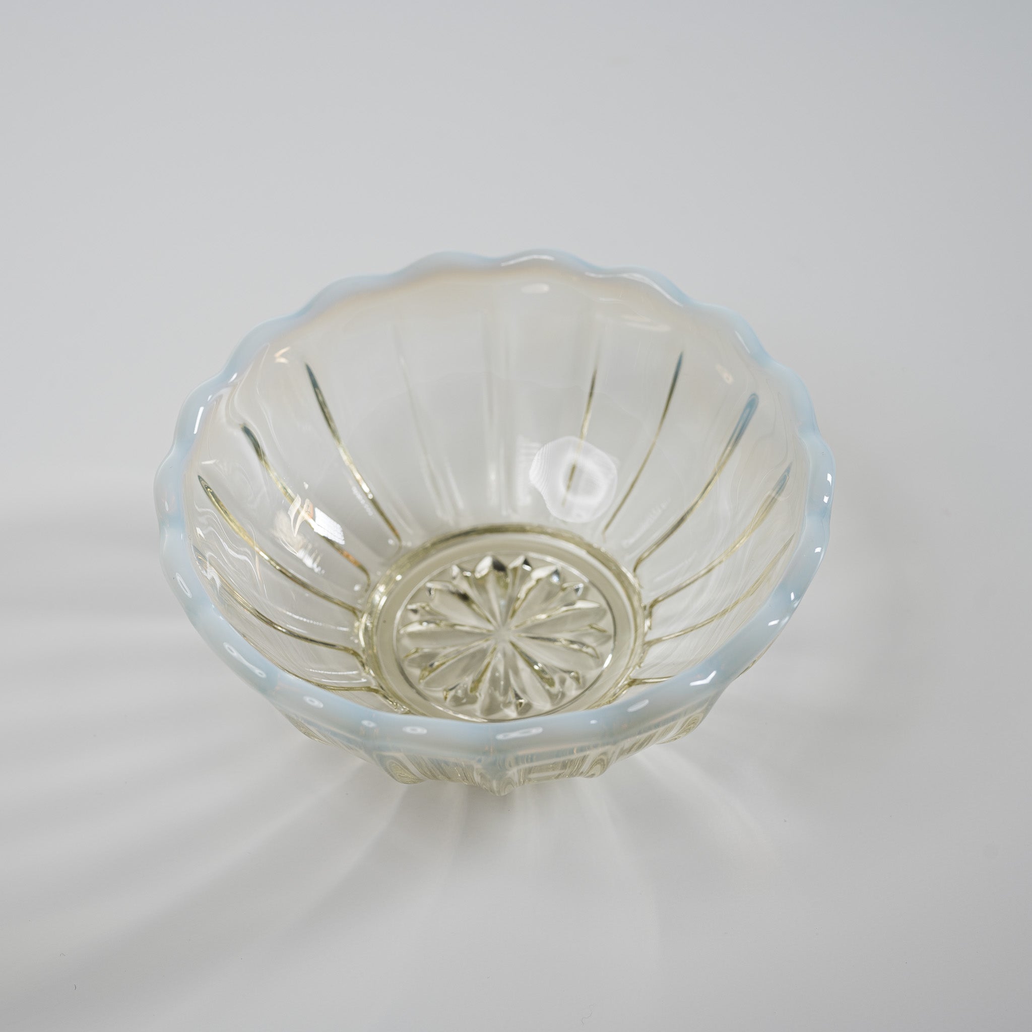 Hirota Glass - Snow Flower Glass Bowl - 12 cm / 廣田硝子 雪の花