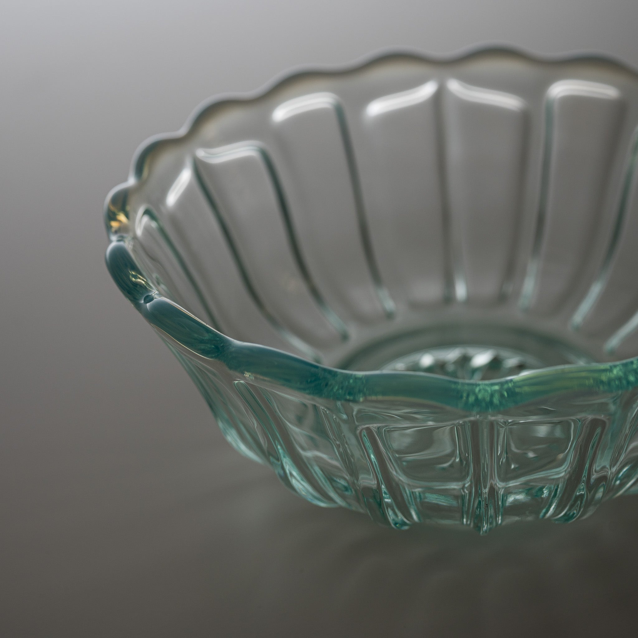 Hirota Glass - Snow Flower Glass Bowl 14.2 cm / 廣田硝子 雪の花