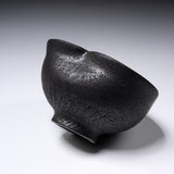 INOME Heart Handmade Matcha Bowl - Kurosuke : 黒助 / 小野 穣 猪目茶碗