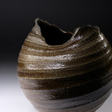 ISHIDA KAZUYA Bizen Pottery Vase with Wooden Gift Box - Tidal Spiral / 備前焼 花瓶