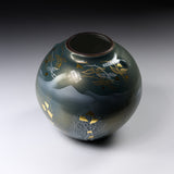 Kutani Ware Round Vase - Sky Blue Mountain and Cranes / 九谷焼 花瓶