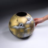 Kutani Ware Round Vase - Cranes Over Winter Trees / 九谷焼 花瓶