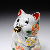 Kutani Ware Begging Cat Ornament with Golden Hand ”Coco” / 九谷焼 招き猫