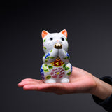Kutani Ware Begging Cat Ornament with Golden Hand ”Mei” / 九谷焼 招き猫
