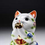 Kutani Ware Begging Cat Ornament with Golden Hand ”Mei” / 九谷焼 招き猫