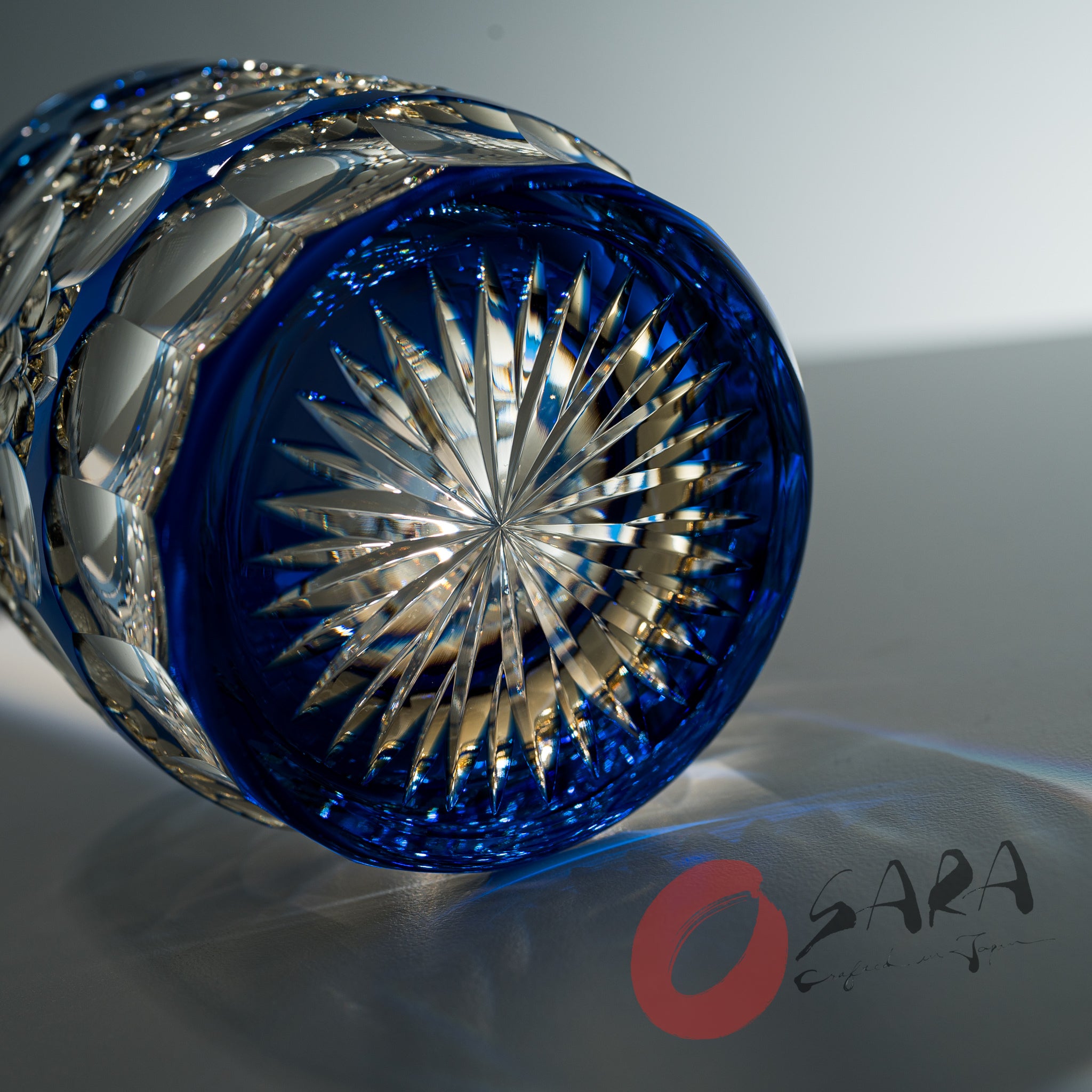 KAGAMI Crystal Multilayer Coloured Rock Glass - Gyokumai / 玉舞 - Hideaki Shinozaki