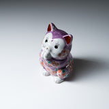 Kutani Ware Animal Ornament - Purple Begging Cat “Rin” / 九谷焼 おねだり猫