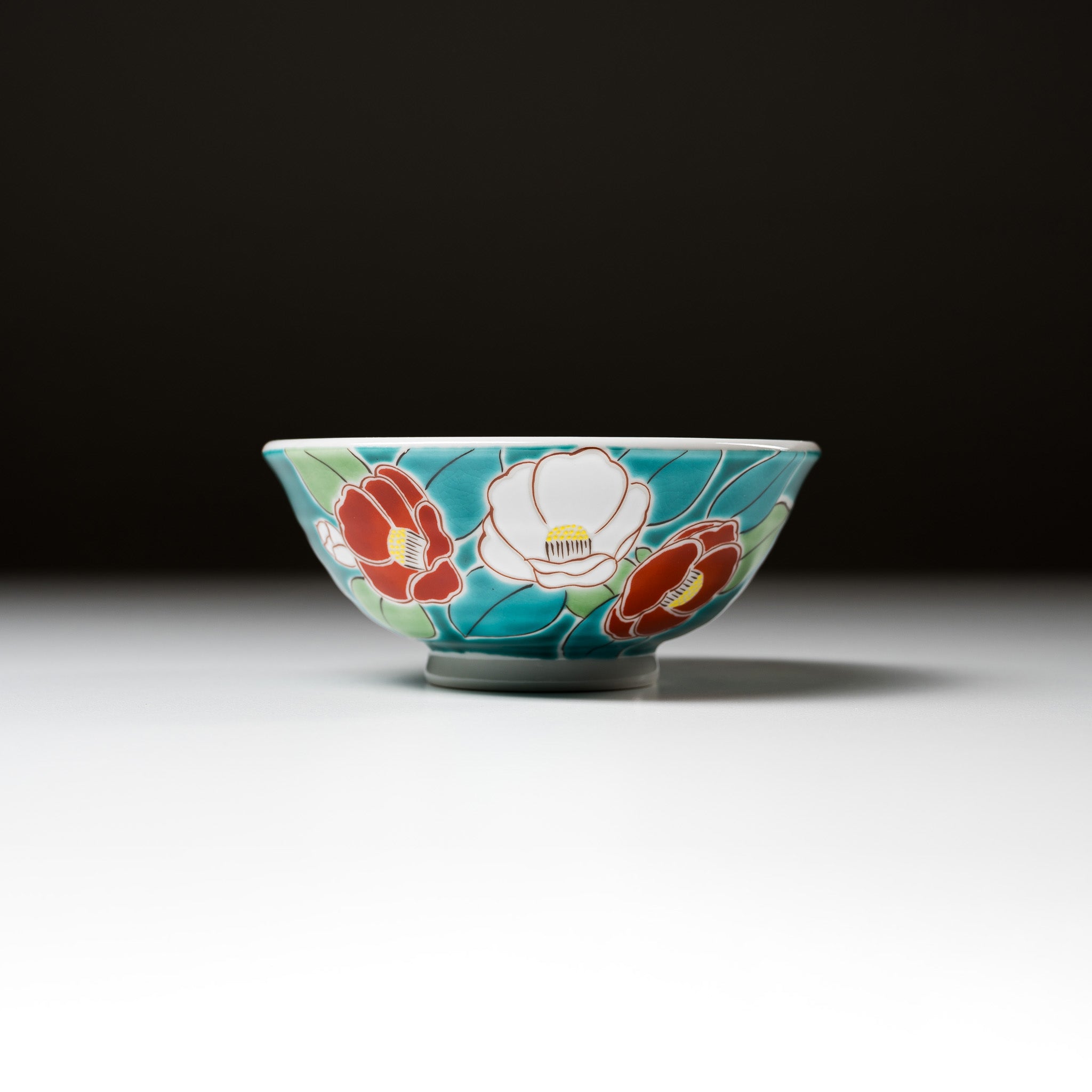 Kutani ware Rice Bowl - Camellia  / 九谷焼 茶碗