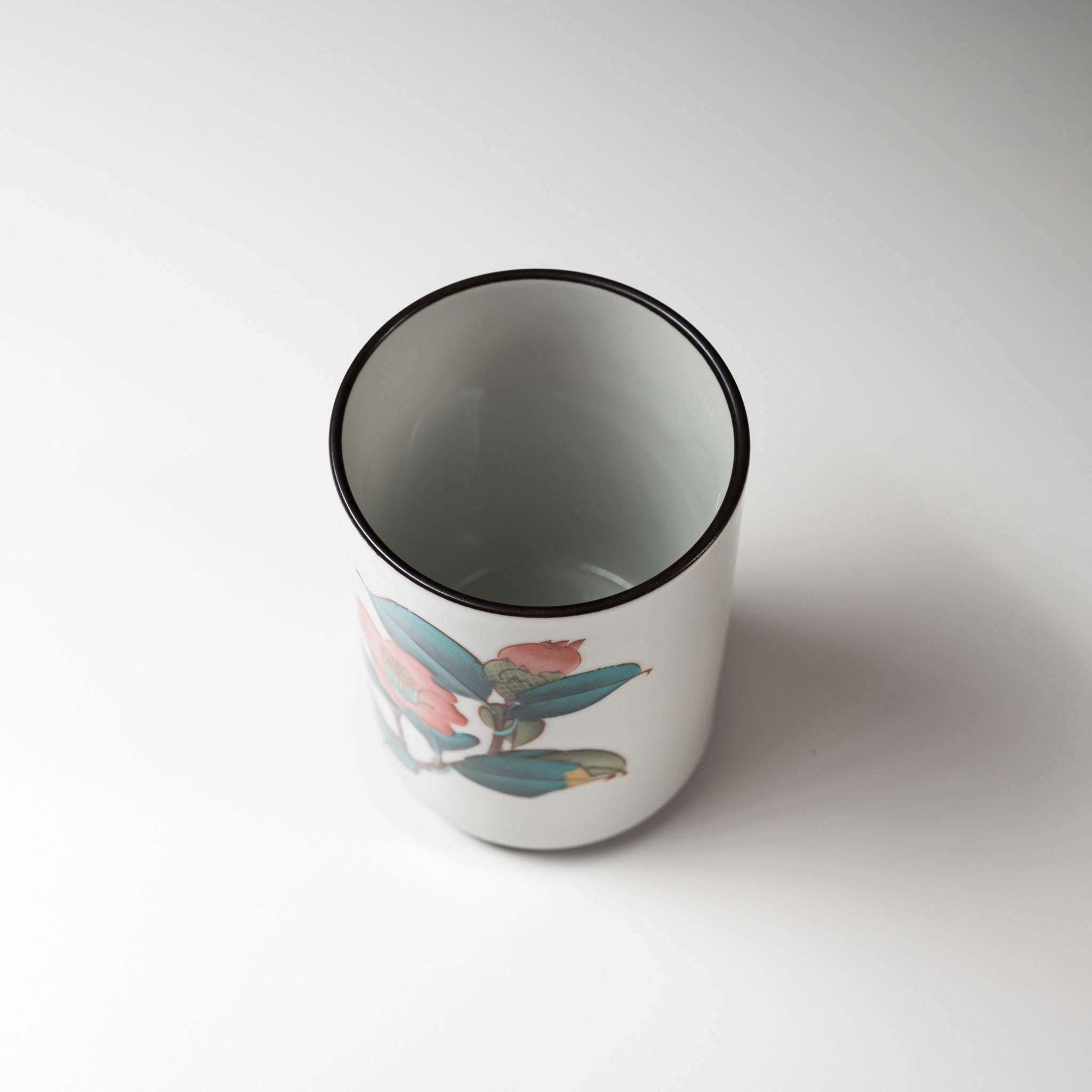 Kutani ware Tea Cup, Pen Cup - Japanese Camellia / 九谷焼 湯呑み