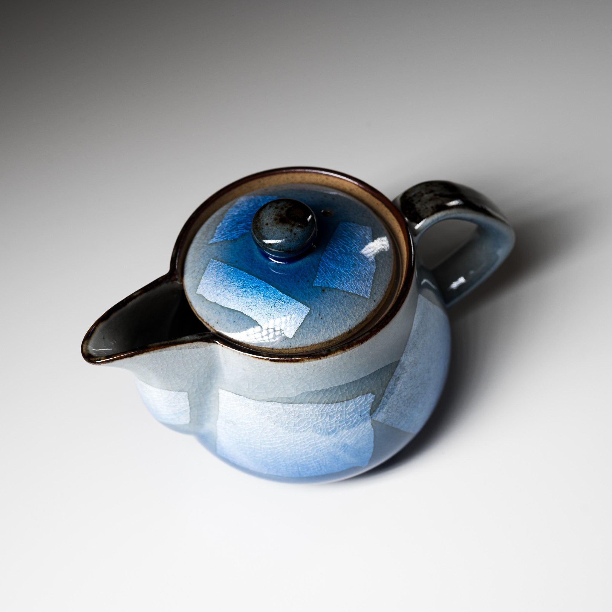 Kutani ware Single Tea Pot - Blue Ginsai / 九谷焼 急須