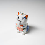 Kutani Ware Animal Ornament - White Begging Cat ”Shiho” / 九谷焼 招き猫