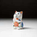 Kutani Ware Animal Ornament - White Begging Cat ”Shiho” / 九谷焼 招き猫