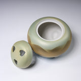 Kutani Ware Incense Burner - Mountain Scape / 九谷焼 香炉