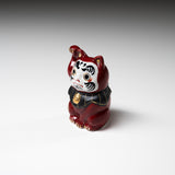 Kutani Ware Animal Ornament - Daruma Cat - Right Hand / 九谷焼 招き猫