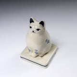 Mino Ware Incense Burner - Sitting Cat /  香炉
