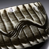 Onta Ware Hakeme Dark Gray Tea Cup - Wave / 小鹿田焼 カップ
