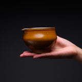 Onta Ware Pottery Round Sake Jug - Caramel / 小鹿田焼 徳利