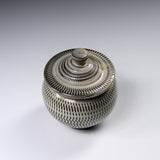Onta Ware Tobikanna Ivory Lidded Container with Notch / 小鹿田焼 甕