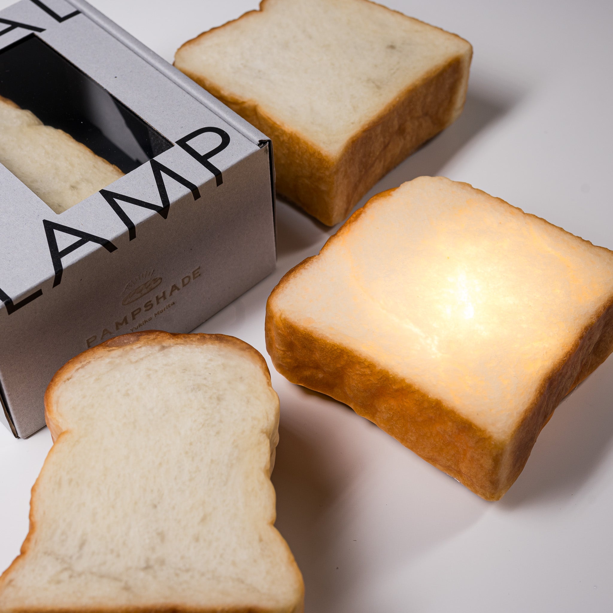 Shading Bread PAMPSHADE Real Bread Lamps - Square Toast / パンプシェード by Yukiko Morita ...