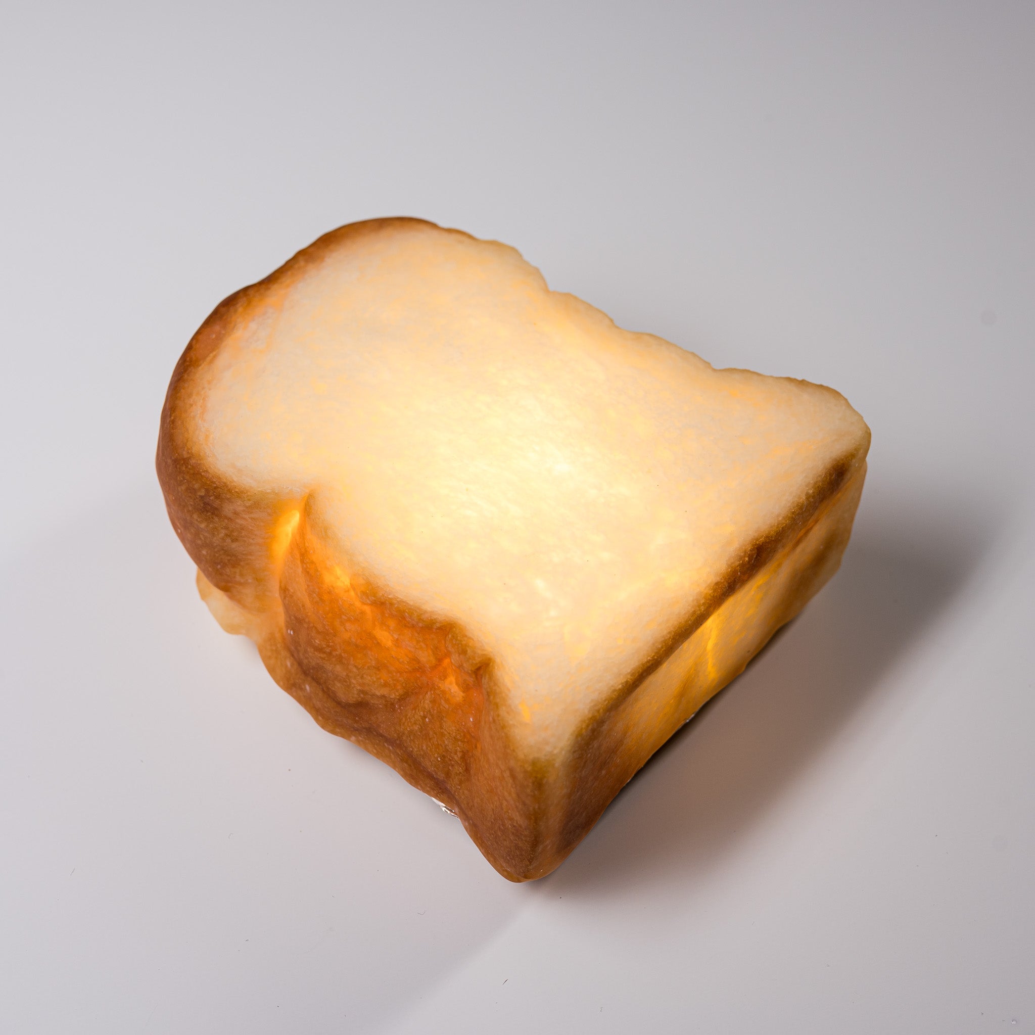 PAMPSHADE Real Bread Lamps - Toast / パンプシェード by Yukiko Morita