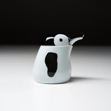 Arita Ware Soy Sauce Dispenser - Penguin / ペンギンの醤油差し