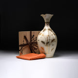 CHINJUKAN Kiln White Satsuma Ware Bellflower Vase - Genuine Gold Bamboo / 薩摩焼 沈壽官窯