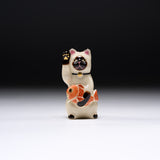 CHINJUKAN Kiln Mini Beckoning Cat – Red Sea Bream - 3 Options / 薩摩焼 沈壽官窯