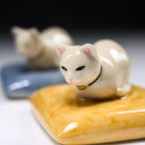 CHINJUKAN Kiln Mini Beckoning Cat on Pillow - 3 Options / 薩摩焼 沈壽官窯