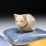 CHINJUKAN Kiln Mini Beckoning Cat on Pillow - 3 Options / 薩摩焼 沈壽官窯