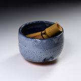 Shozan Kiln Matcha Bowl with Wooden Box - Blue Shino /  荘山窯 青志野 抹茶碗