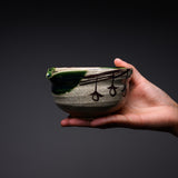 Sanpouen Kiln Handmade Crazing Glaze Spouted Matcha Bowl - Hanging Persimmon / 片口碗 つるし柿文