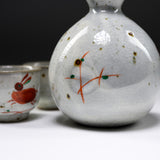 Seto ware MARUKO Rabbit Sake Set - Two Cups and One Jug / 灶師 ギフトセット