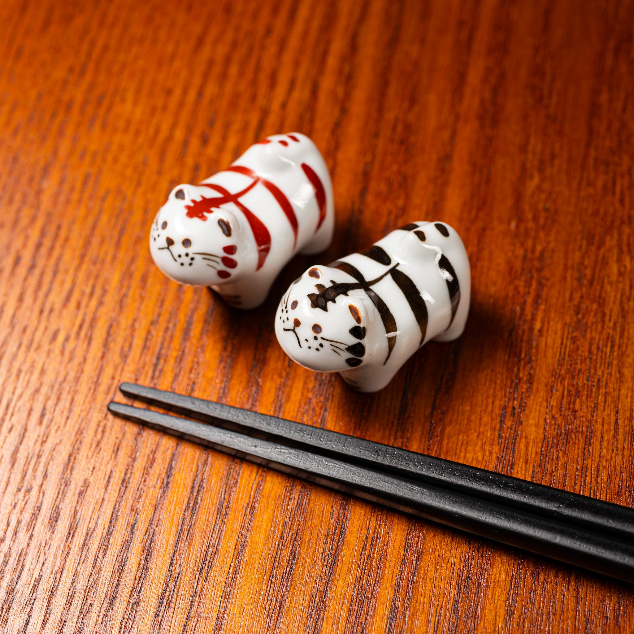 Hasami ware Tiger Pair Chopstick Rest - Set of 2